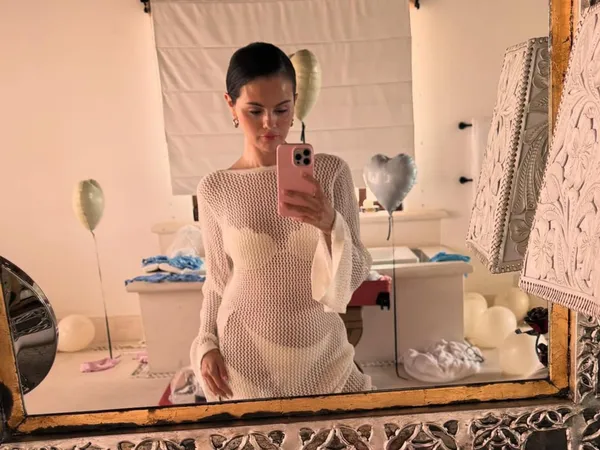Selena Gomez poses for an Instagram selfie.